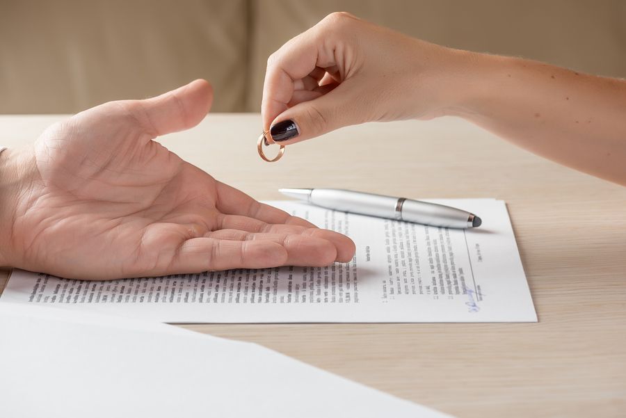 The Most Important Things to Know Before Hiring a Divorce Lawyer