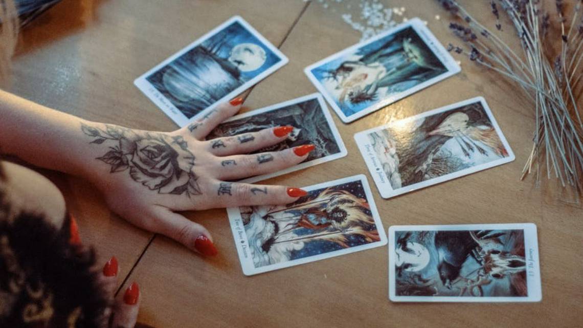 Psychic Reading practice: A well-known cartomancy