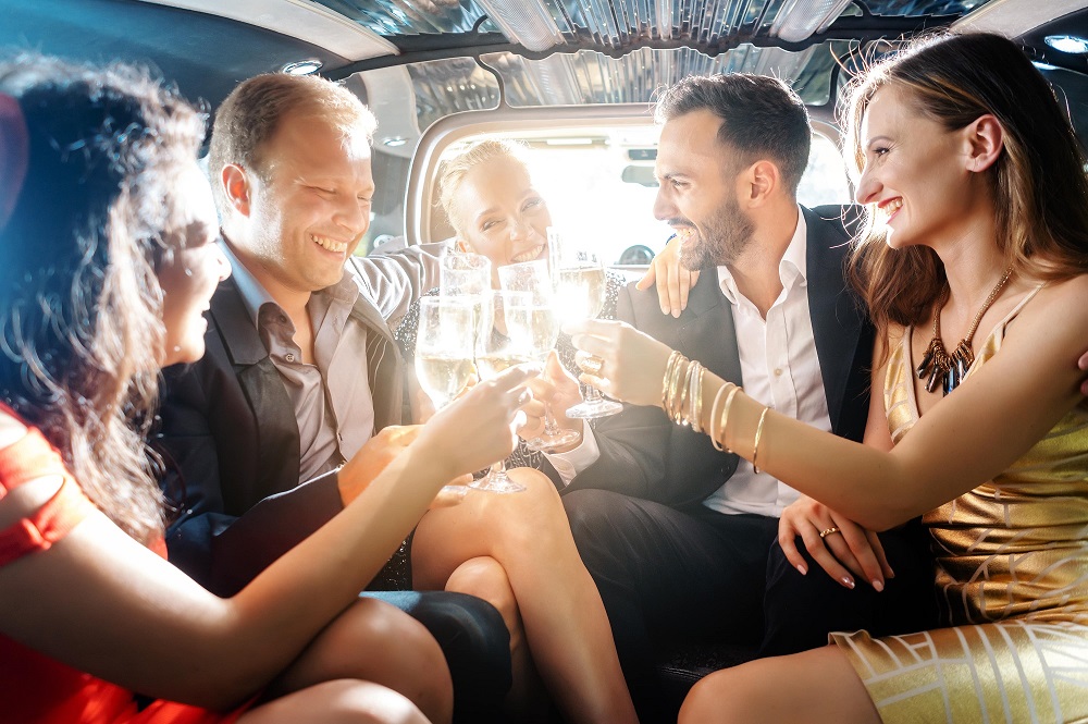 Limo Bus or Traditional Limousine: Which One is Best For Your Special Occasion?