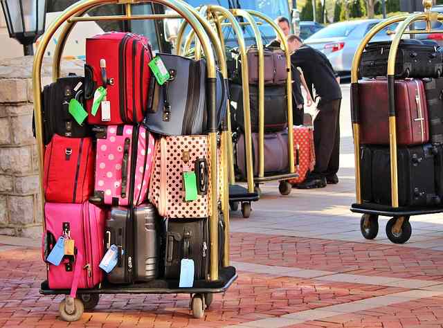 Benefits of Using Luggage Storage Point for the Travelers