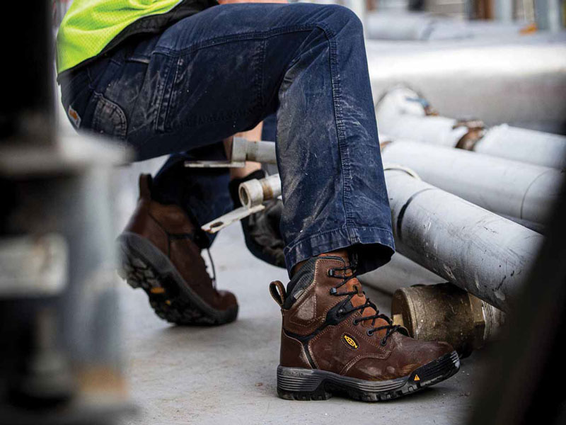 How to Shop for Safety Shoes in Singapore?